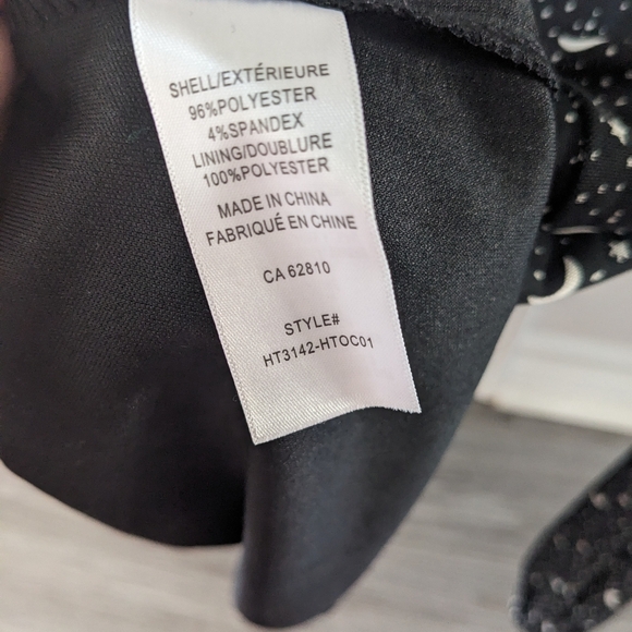 Ricky's V-neck Moon and Stars Blouse - Picture 4 of 4